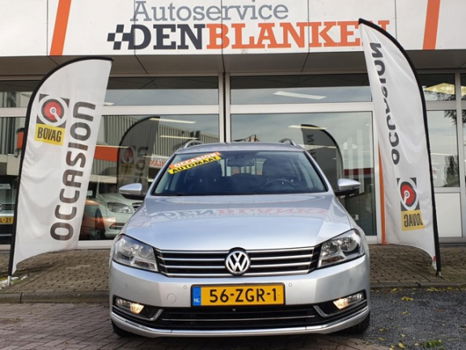 Volkswagen Passat Variant - 1.4 TSI Highline BlueMotion BJ.2012 / Navi / Half leer / Pdc / Lmv - 1