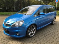 Opel Zafira - 2.0 T OPC