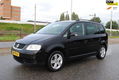 Volkswagen Touran - 1.9 TDI Business DSG Automaat, ZEER NETJES, APK - 1 - Thumbnail