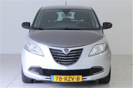 Lancia Y(psilon) - 0.9 TwinAir Silver | AIRCO | CRUISE-CONTROL | PDC ACHTER | DONKERE A. RAMEN | ALL - 1