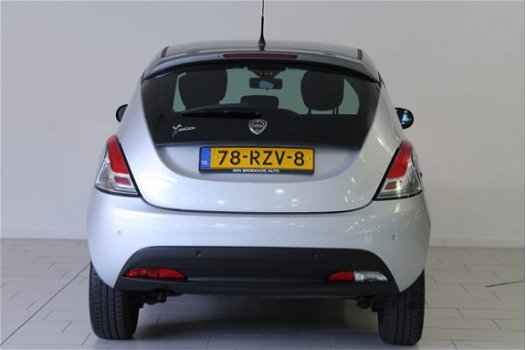 Lancia Y(psilon) - 0.9 TwinAir Silver | AIRCO | CRUISE-CONTROL | PDC ACHTER | DONKERE A. RAMEN | ALL - 1