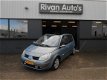 Renault Scénic - Scenic 1.6-16V Tech Line - 1 - Thumbnail