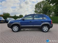 Hyundai Tucson - 2.0i CVVT ActiveVersion 2WD