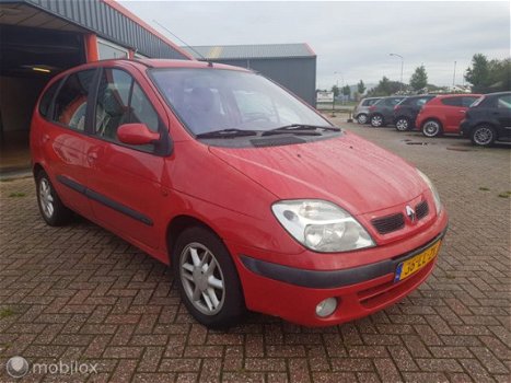 Renault Scénic - 1.6-16V Expression AUTOMAAT € 799, - 1