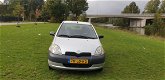 Toyota Yaris - 1.0-16V VVT-i YORIN Dealer onderhouden nieuwe apk lage km stand aantoonbaar 5 deurs - 1 - Thumbnail