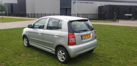 Kia Picanto - 1.1 LXE Automaat nw apk stoel verwarming airco cv op afs elekramen stuurbkr - 1