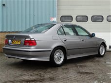 BMW 5-serie - 540i Executive Youngtimer schitterende auto