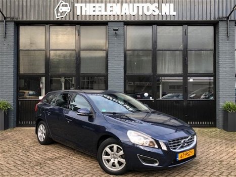 Volvo V60 - 1.6 T3 Kinetic , Navi, 1e Eigenaar - 1