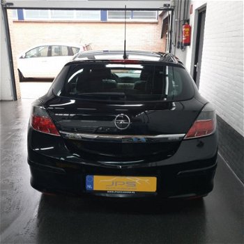 Opel Astra GTC - 1.6 - 1