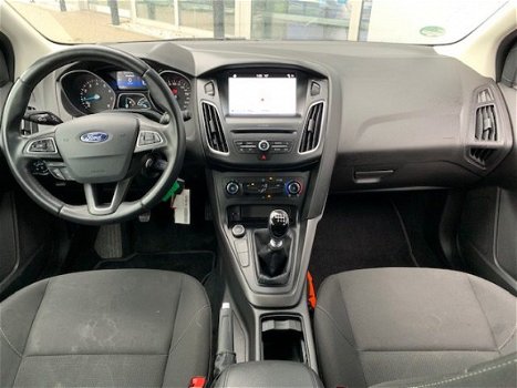 Ford Focus Wagon - 1.0 Lease Edition 125 PK | Cruise Control | Parkeer Sensoren Achter | Buitenspieg - 1