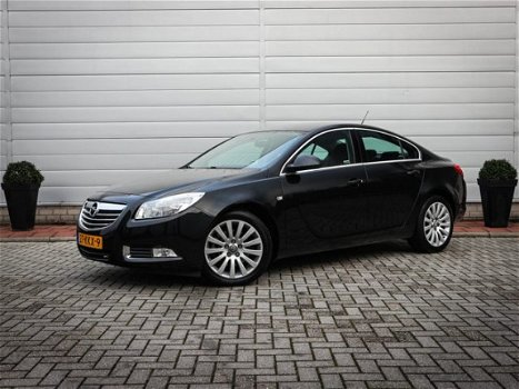 Opel Insignia - 1.6 T Edition | Clima | Cruise | Lichtmetaal | Afneembare trekhaak | 83000 Kilometer - 1