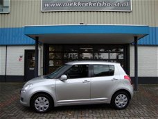 Suzuki Swift - 1300 5 DEURS 5 x Swift 3 en 5 deurs