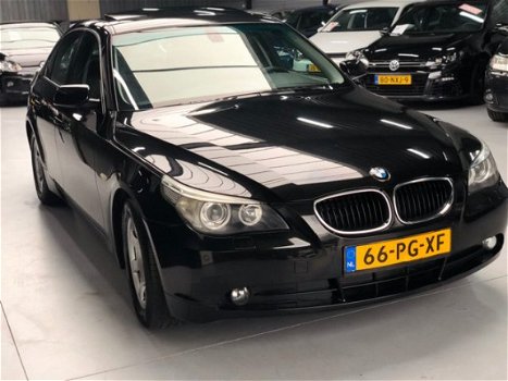 BMW 5-serie - 520i High Executive Navi Pano - 1