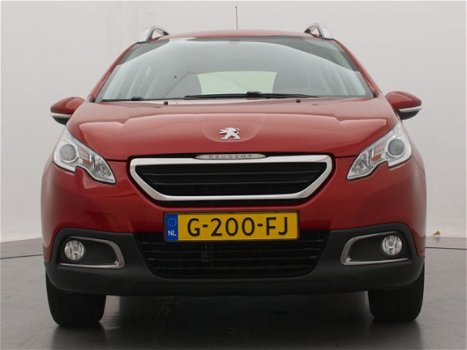 Peugeot 2008 - 1.2 82pk Active | Navigatie | Parkeersensoren | Airco | - 1