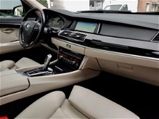 BMW 5-serie Gran Turismo - 535D GT AUT8 HIGH EXECUTIVE PANODAK SPORT-LEDER XENON CAMERA DVD LMV PDC