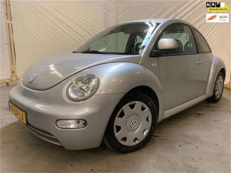 Volkswagen New Beetle - 2.0 Highline APK 01-2021 l Nap l Zeer lage KM - 1