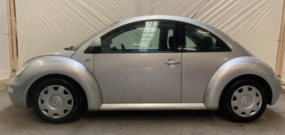 Volkswagen New Beetle - 2.0 Highline APK 01-2021 l Nap l Zeer lage KM - 1