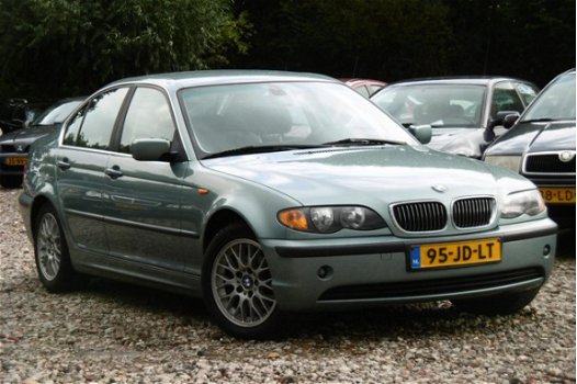 BMW 3-serie - 320i Executive M.2003 LPG-G3 NAP/PDC/ZEER NETJES - 1