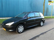 Peugeot 206 SW - 1.4 X-line Airco, Nieuwe APK, Elektrische ramen