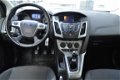 Ford Focus Wagon - 1.6 TDCI Trend *Airco*PDC*Cruise*Navi*LM Velgen - 1 - Thumbnail