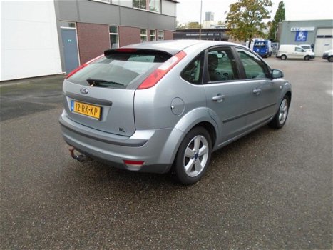 Ford Focus - 1.6-16V First Edition Airco Boekjes Nap Automaat - 1