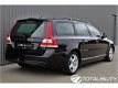 Volvo V70 - 2.0 D2 Classic Edition LEER XENON STANDKACHEL - 1 - Thumbnail