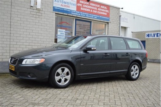 Volvo V70 - 2.4D Limited Edition - 1