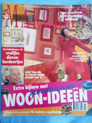Margriet nummer 37, 1997 met borduurpatroontje Steppende Winnie de Poeh - nr. 1
