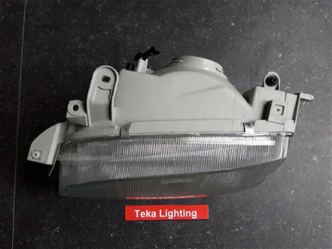 Toyota Carina E T19 (95-97) Koplamp Bosch 0318097313 Links NOS - 5