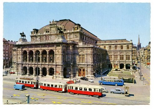 P086 Wenen Wien Oper met Tram / Oostenrijk - 1