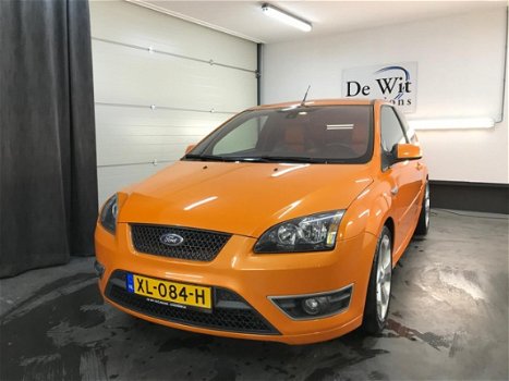 Ford Focus - 2.5-20V ST in ZEER NETTE STAAT incl. NWE APK /GARANTIE - 1