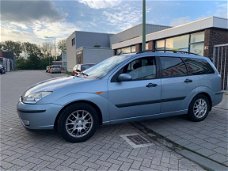 Ford Focus Wagon - 1.6-16V Futura