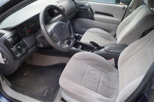 Opel Omega - 2.0i GL / Elek-Pakket / Airco / Cruise / APK - 1