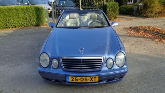 Mercedes-Benz CLK-klasse Cabrio - 320 Elegance NIEUWSTAAT UNIEK IN NL YOUNGTIMER - 1