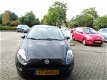 Fiat Punto - 5dr TwinAir Turbo 100 Pop 1e Eig AIRCO/BLUETOOTH/CD/ELEK - 1 - Thumbnail