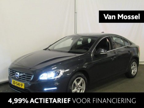 Volvo S60 - 2.0 D2 Momentum (Xenon/Navi) - 1