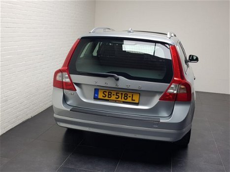 Volvo V70 - D2 Aut Summum Leer Dak Navi Xenon - 1