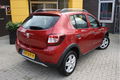 Dacia Sandero - TCe 90 Stepway Lauréate Parkeersensoren - Navigatie - Stoelverwarming - 1 - Thumbnail