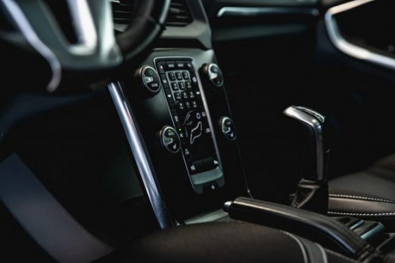 Volvo V40 - D4 Momentum, Business Pack, Security en Winter Line - Afbeelding 6