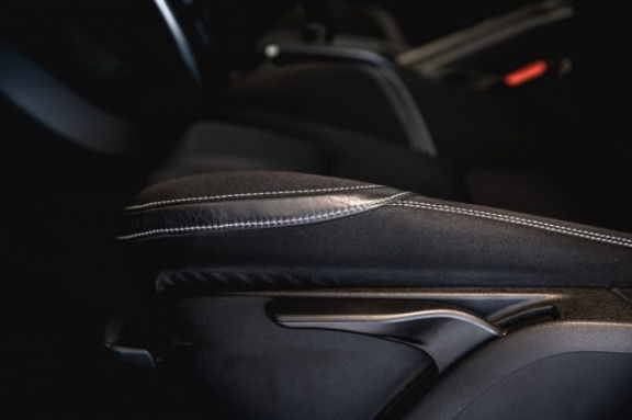 Volvo V40 - D4 Momentum, Business Pack, Security en Winter Line - Afbeelding 5