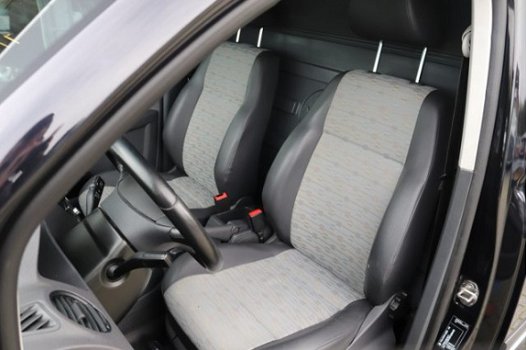 Volkswagen Caddy - 1.6 TDI 50 procent deal 4.125, - ACTIE Half leer / Navi / Bluetooth / Sidebars / - 1