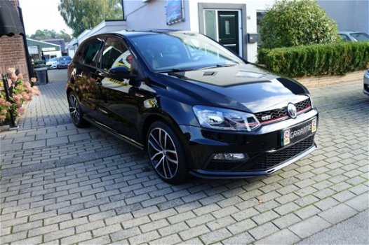 Volkswagen Polo - 1.8 TSI GTI - 1