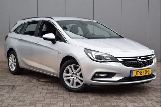 Opel Astra Sports Tourer - 1.6 CDTI Edition Navi Cruise Trekh Elekramen Climate Pdc - 1