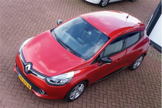 Renault Clio - 1.5 dCi ECO Dynamique Navigatie+Camera+Lmv= DECEMBER 2015 - 1