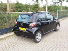 Toyota Aygo - 1.0-12V Now