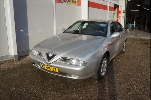 Alfa Romeo 166 - 2.0 TWIN SPARK - 1