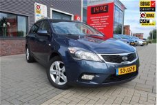 Kia Cee'd Sporty Wagon - 1.6 CVVT X-ecutive Airco / Elek. ramen / Radio