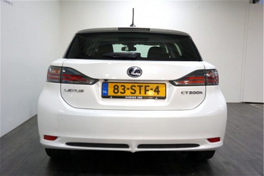 Lexus CT 200h - Hybrid Automaat, Navigatie, Cruise control, Achteruitrijcamera - 1