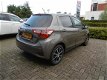 Toyota Yaris - 1.5 VVT-i Y20 Navi, Cruise, Climate, Lane-Assist Fabrieksgarantie t/m 05-2022 NIEUW - 1 - Thumbnail