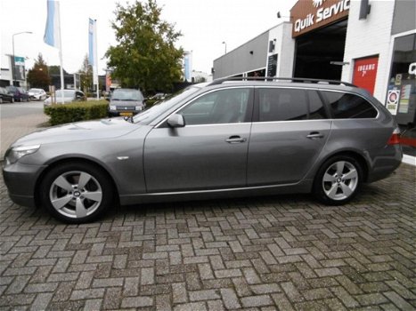 BMW 5-serie Touring - 530xd Executive Automaat, Climate, Cruise, Navi, Xenon, Vol leder, Trekhaak, A - 1